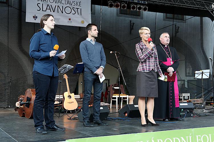 Svatováclavské slavnosti a Mezinárodní folklórní festival 2012 v Českém Krumlově, pátek 28. září 2012