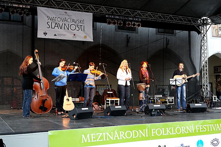 Saint Wenceslas Celebrations and International Folk Music Festival 2012 in Český Krumlov, Friday 28th September 2012