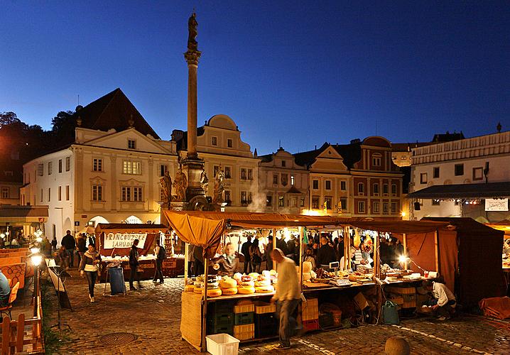 Saint Wenceslas Celebrations and International Folk Music Festival 2012 in Český Krumlov, Friday 28th September 2012