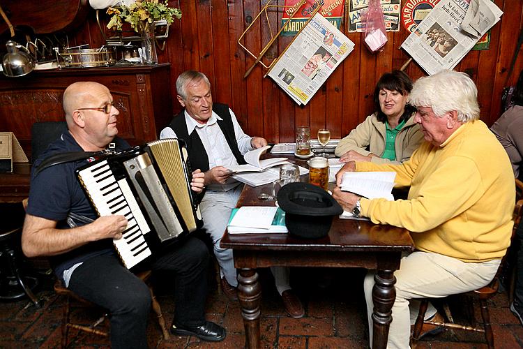 St.-Wenzels-Fest und Internationales Folklorefestival 2012 in Český Krumlov, Freitag 28. September 2012