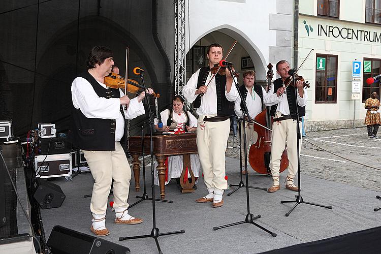 St.-Wenzels-Fest und Internationales Folklorefestival 2012 in Český Krumlov, Samstag 29. September 2012