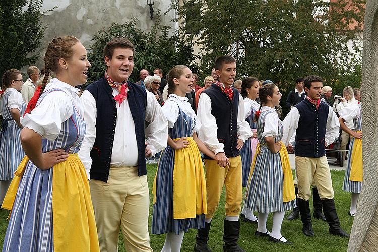 Saint Wenceslas Celebrations and International Folk Music Festival 2012 in Český Krumlov, Saturday 29th September 2012