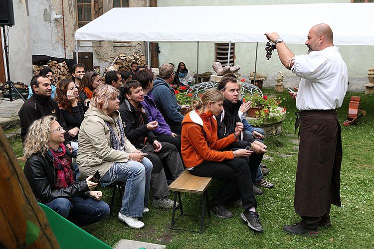 Svatováclavské slavnosti a Mezinárodní folklórní festival 2012 v Českém Krumlově, sobota 29. září 2012