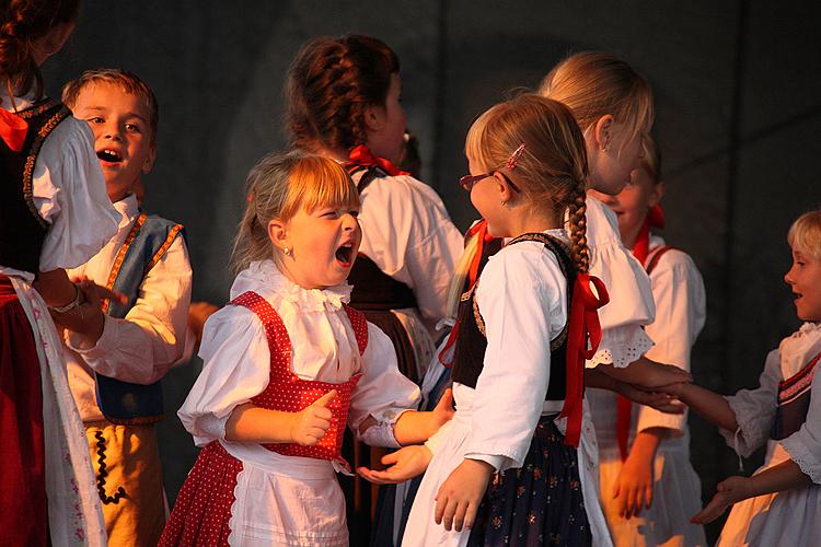 Svatováclavské slavnosti a Mezinárodní folklórní festival 2012 v Českém Krumlově, sobota 29. září 2012