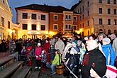 1. adventní neděle - hudebně poetické otevření adventu spojené s rozsvícením vánočního stromu, 2.12.2012, foto: Lubor Mrázek