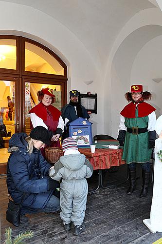 2. Adventssonntag - Jesuleins Postamt Zum goldenen Engel und Ankunft der weißen Frau, 9.12.2012