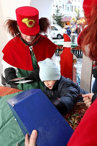 2. adventní neděle - Ježíškův poštovní úřad U zlatého anděla a příjezd Bílé paní, 9.12.2012