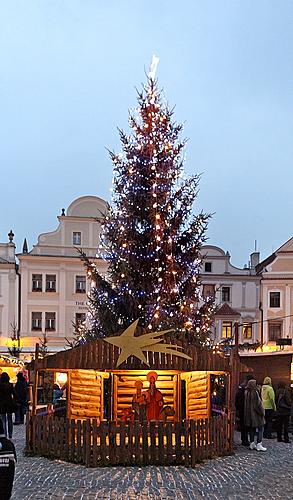 2. adventní neděle - Ježíškův poštovní úřad U zlatého anděla a příjezd Bílé paní, 9.12.2012