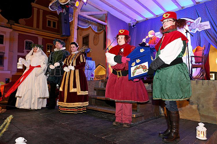 2. Advent Sunday - Baby Jesus Post Office located in the U Zlatého anděla Hotel and arrival of the White Lady, 9.12.2012