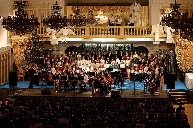 Concert performed by the Artistic Elementary School in Český Krumlov to celebrate the 20th anniversary of entering the town into the UNESCO World Heritage List, 15.12.2012