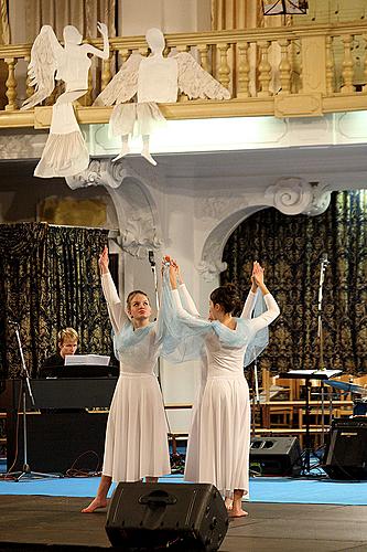 Concert performed by the Artistic Elementary School in Český Krumlov to celebrate the 20th anniversary of entering the town into the UNESCO World Heritage List, 15.12.2012