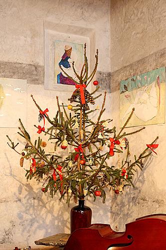 Traditionelles Weihnachtskonzert der Krumauer Folkgruppe Kapka, 25.12.2012