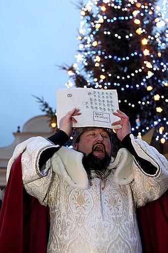 Dreikönigstag in Český Krumlov und Löschen des Weihnachtsbaums, 6.1.2013