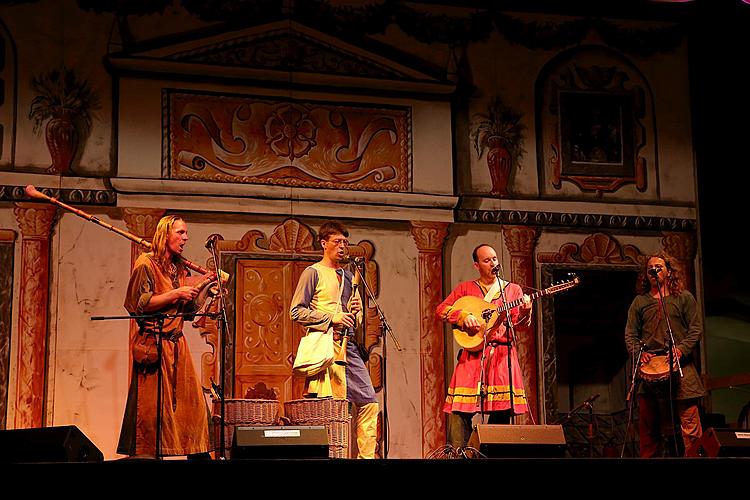 Fest der Fünfblättrigen Rose ®, Český Krumlov, 21.6.2013