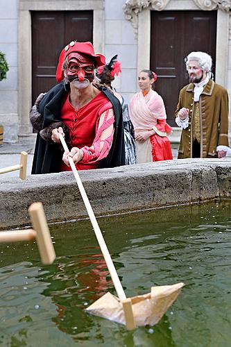 Barocke Nacht auf dem Schloss Český Krumlov ® und Barock Pantomime mit Musik von Antonio Vivaldis, 28.6 und 29.6.2013, Kammermusikfestival Český Krumlov