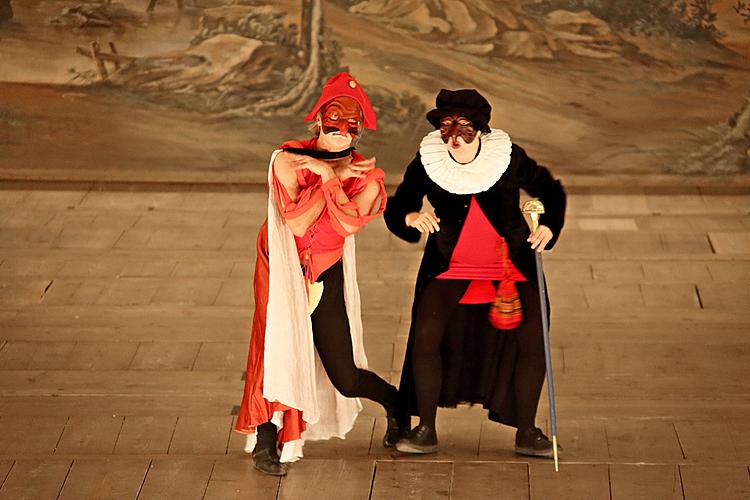 Barocke Nacht auf dem Schloss Český Krumlov ® und Barock Pantomime mit Musik von Antonio Vivaldis, 28.6 und 29.6.2013, Kammermusikfestival Český Krumlov
