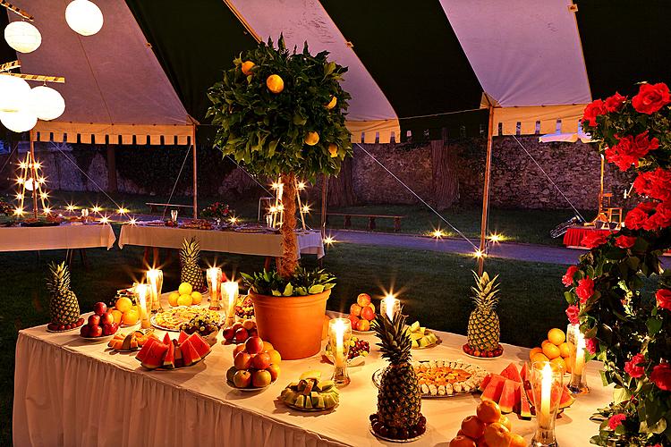 Baroque Night on the Český Krumlov Castle ® and baroque pantomime with music of Antonio Vivaldi's, 28.6 and 29.6.2013, Chamber Music Festival Český Krumlov