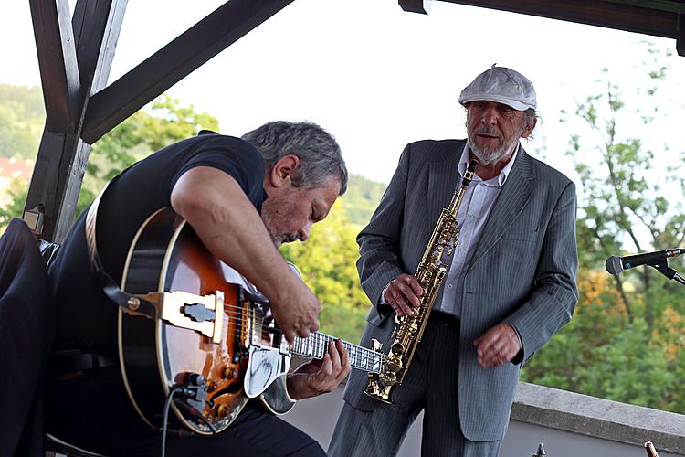 System Tandem: Jiří Stivín – Flöten und Jaroslav Šindler - guitar , 2.7.2013, Kammermusikfestival Český Krumlov