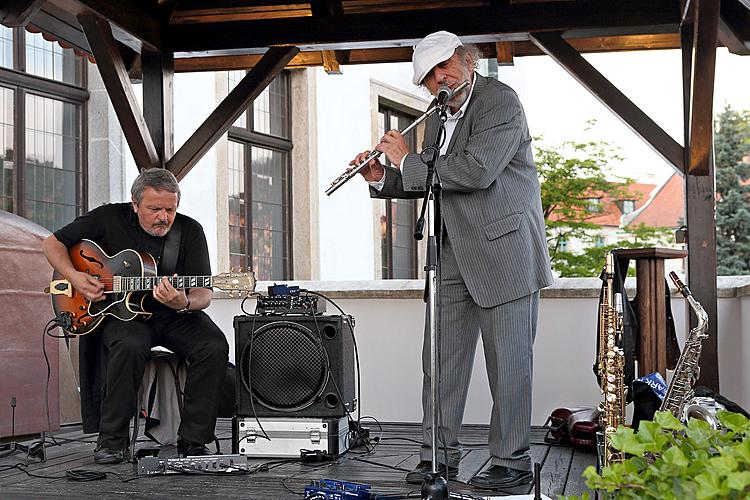 System Tandem: Jiří Stivín – Flöten und Jaroslav Šindler - guitar , 2.7.2013, Kammermusikfestival Český Krumlov