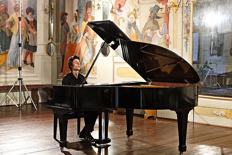 Yuka Yoshimura - Klavier, Pavel Zemen - Klavier und Klarinette, 4.7.2013, Kammermusikfestival Český Krumlov