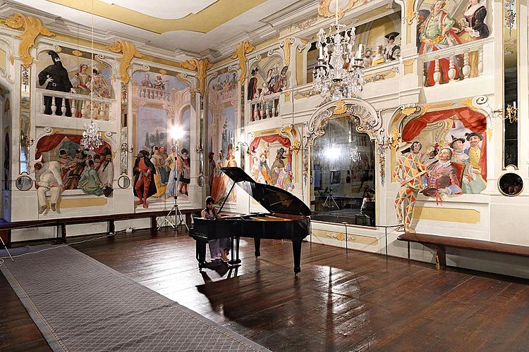 Yuka Yoshimura - piano, Pavel Zemen - piano and clarinet, 4.7.2013, Chamber Music Festival Český Krumlov