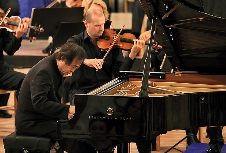 Kun Woo Paik (violin) & North Czech Philharmonic Teplice, International Music Festival Český Krumlov, 2.8.2013