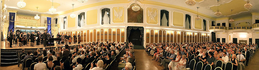 Kun Woo Paik (violin) & North Czech Philharmonic Teplice, International Music Festival Český Krumlov, 2.8.2013