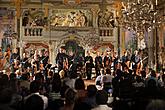 Miriam Rodriguez Brüllová (guitar), Albert Wonjae Pae (flute) & Virtuosi Pragenses, International Music Festival Český Krumlov, 8.8.2013, source: Auviex s.r.o., photo by: Libor Sváček