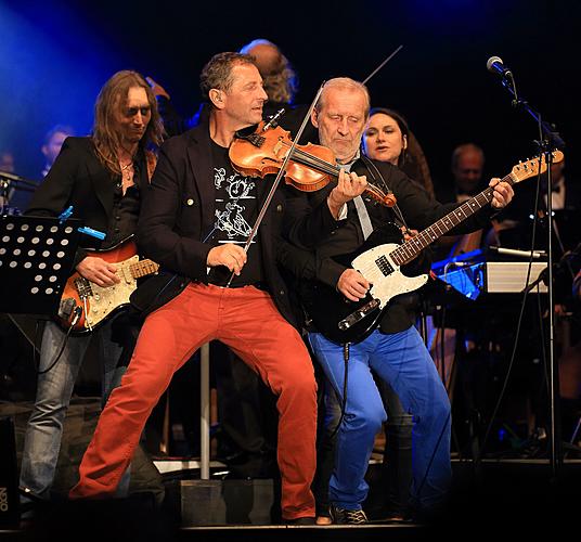 Čechomor and guests – Congratulation concert at the occasion of the 25th birthday of the band, International Music Festival Český Krumlov, 16.8.2013