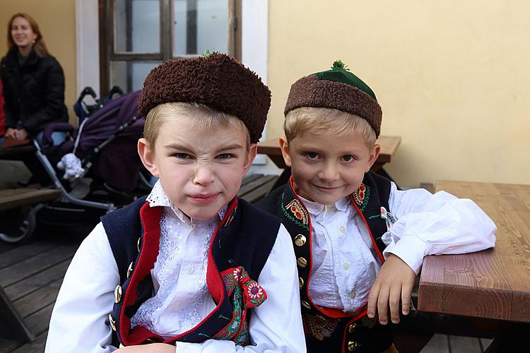 Svatováclavské slavnosti a Mezinárodní folklórní festival 2013 v Českém Krumlově, pátek 27. září 2013