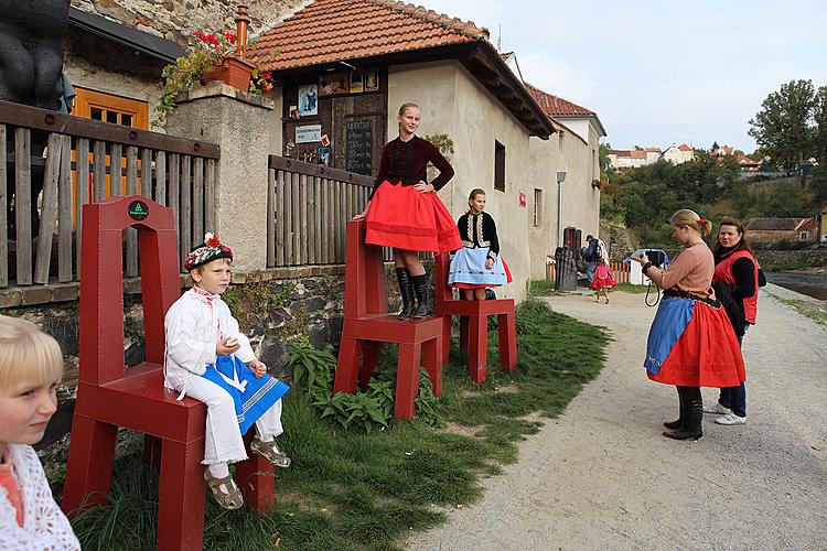 Svatováclavské slavnosti a Mezinárodní folklórní festival 2013 v Českém Krumlově, pátek 27. září 2013