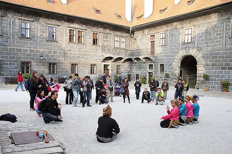 St.-Wenzels-Fest und Internationales Folklorefestival 2013 in Český Krumlov, Freitag 27. September 2013