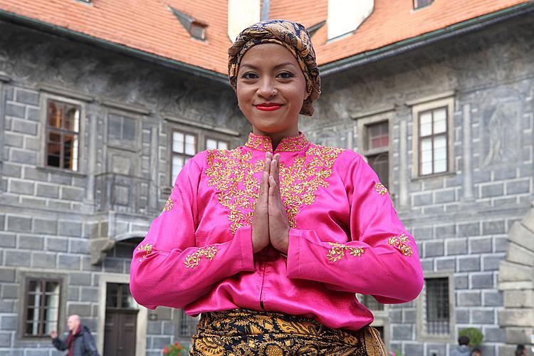 Saint Wenceslas Celebrations and International Folk Music Festival 2013 in Český Krumlov, Friday 27th September 2013