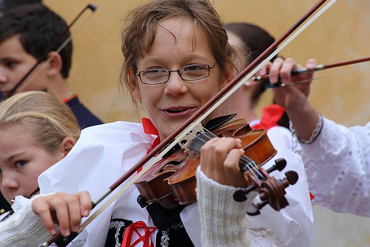 St.-Wenzels-Fest und Internationales Folklorefestival 2013 in Český Krumlov, Freitag 27. September 2013