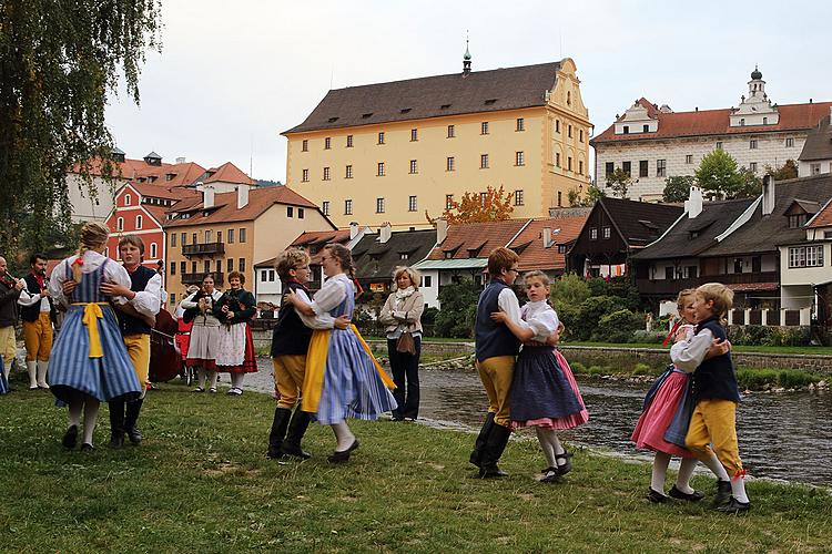 St.-Wenzels-Fest und Internationales Folklorefestival 2013 in Český Krumlov, Freitag 27. September 2013