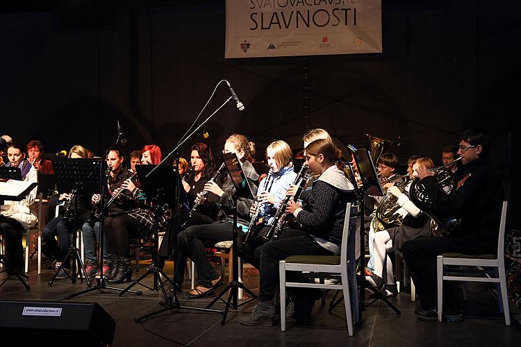 Svatováclavské slavnosti a Mezinárodní folklórní festival 2013 v Českém Krumlově, pátek 27. září 2013