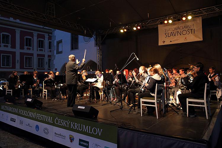 St.-Wenzels-Fest und Internationales Folklorefestival 2013 in Český Krumlov, Freitag 27. September 2013