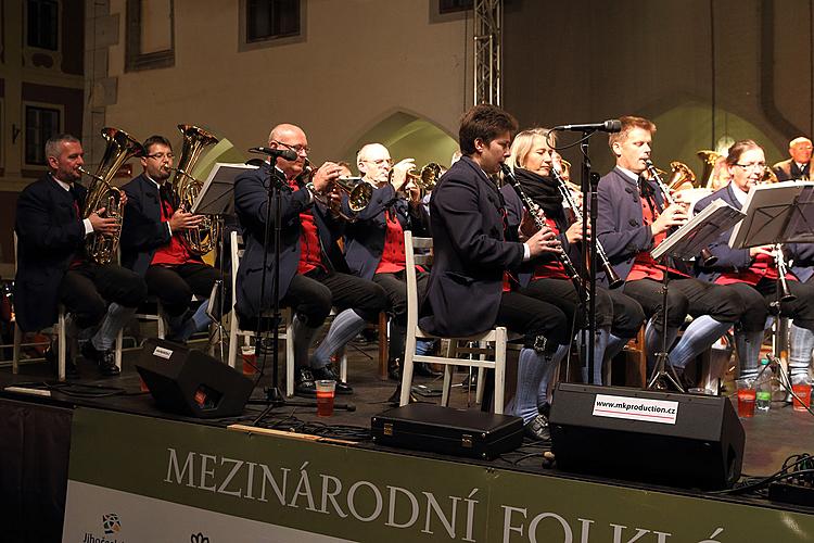 St.-Wenzels-Fest und Internationales Folklorefestival 2013 in Český Krumlov, Freitag 27. September 2013