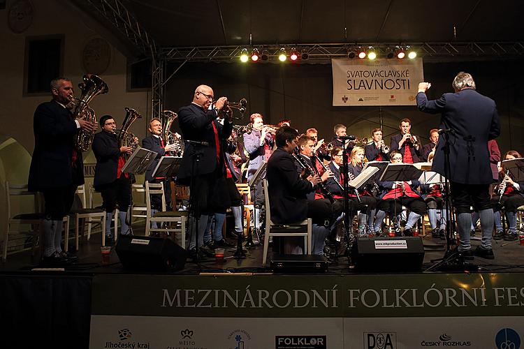 Svatováclavské slavnosti a Mezinárodní folklórní festival 2013 v Českém Krumlově, pátek 27. září 2013