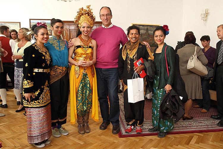 Svatováclavské slavnosti a Mezinárodní folklórní festival 2013 v Českém Krumlově, sobota 28. září 2013