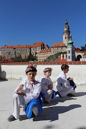 Svatováclavské slavnosti a Mezinárodní folklórní festival 2013 v Českém Krumlově, sobota 28. září 2013