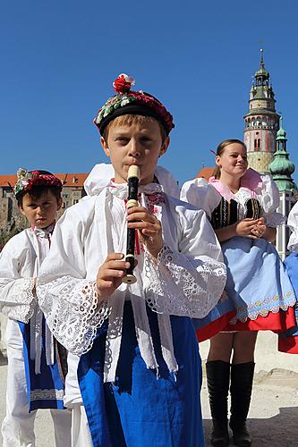 Svatováclavské slavnosti a Mezinárodní folklórní festival 2013 v Českém Krumlově, sobota 28. září 2013