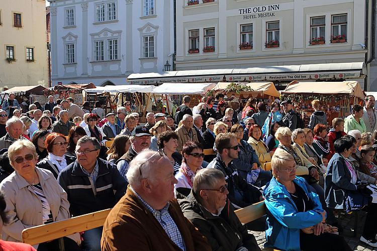 St.-Wenzels-Fest und Internationales Folklorefestival 2013 in Český Krumlov, Samstag 28. September 2013