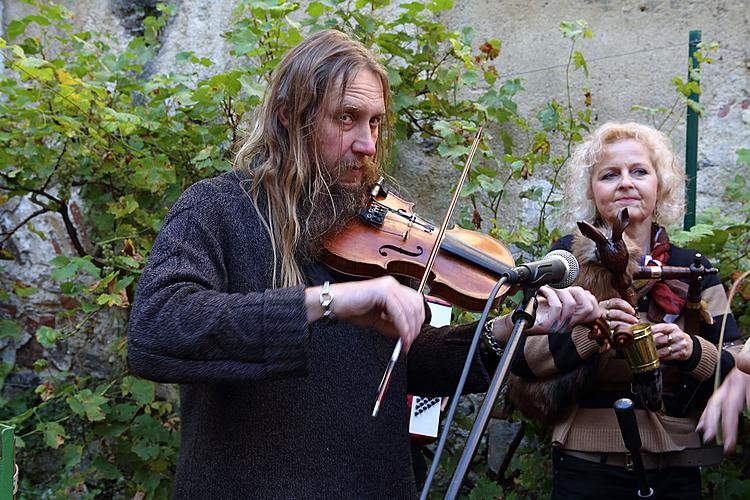 Saint Wenceslas Celebrations and International Folk Music Festival 2013 in Český Krumlov, Saturday 28th September 2013