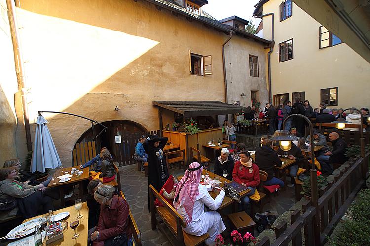 Saint Wenceslas Celebrations and International Folk Music Festival 2013 in Český Krumlov, Saturday 28th September 2013