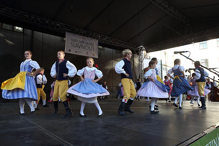 Saint Wenceslas Celebrations and International Folk Music Festival 2013 in Český Krumlov, Saturday 28th September 2013