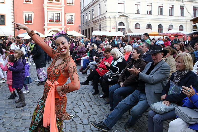 St.-Wenzels-Fest und Internationales Folklorefestival 2013 in Český Krumlov, Samstag 28. September 2013