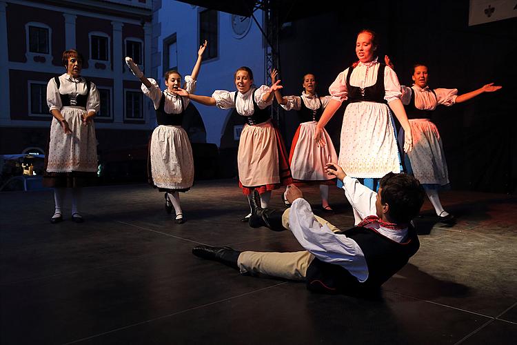 Svatováclavské slavnosti a Mezinárodní folklórní festival 2013 v Českém Krumlově, sobota 28. září 2013