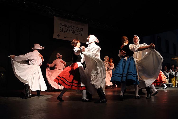 Saint Wenceslas Celebrations and International Folk Music Festival 2013 in Český Krumlov, Saturday 28th September 2013