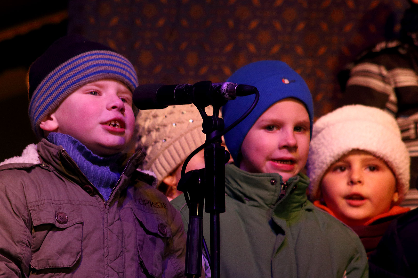 3. Adventsonntag - gemeinsames Singen am Weihnachtsbaum, 15.12.2013